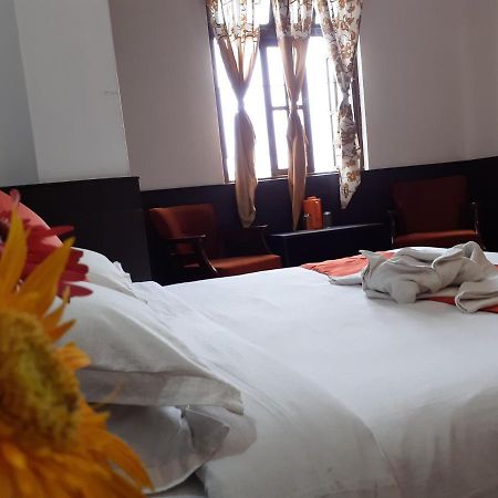 Hotel Woileem Gangtok Bagian luar foto